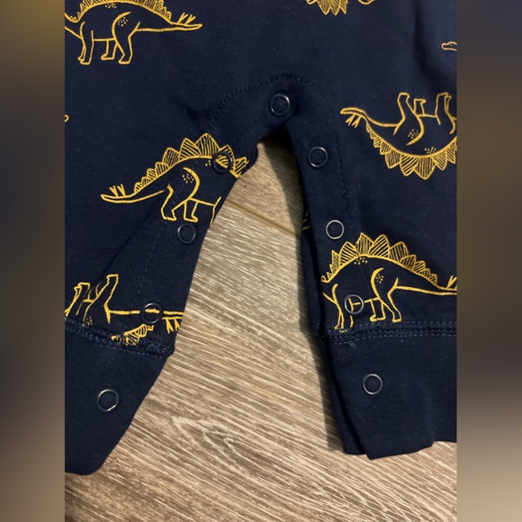 Carters boys 3 piece outfit NWT - Picture 3 of 4